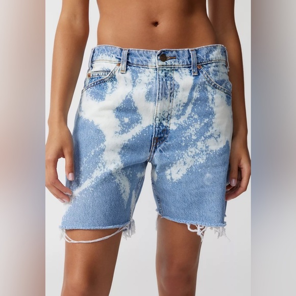 🆕 🔥 NEW - Bleach Dye Levi’s Denim Shorts 🔥 🆕 - Picture 6 of 10